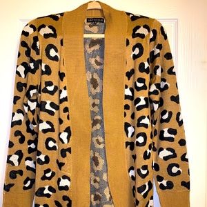 Leopard print cardigan, curved hem- Love Ellie